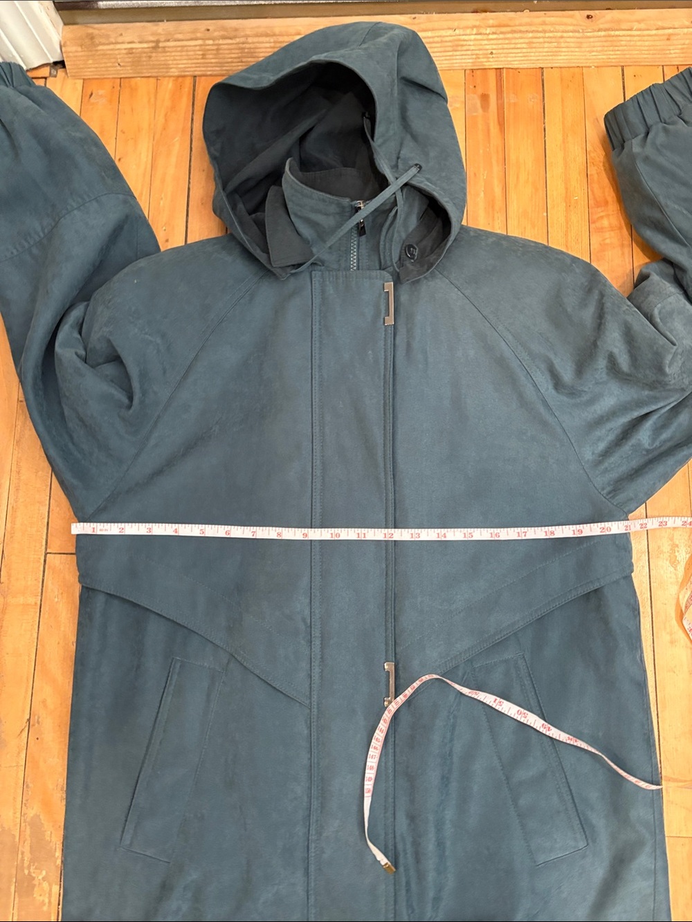 FS Limited Winter Coat - Picture 10 of 15
